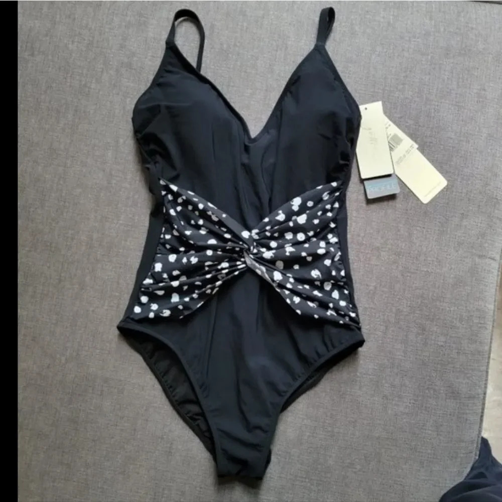 Gottex Women Black & White stomach accent Summer Sunrise Swimsuit Size 10